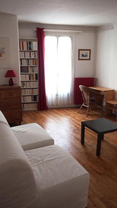 Bed and Breakfast Le 105 Bis Eiffel à Paris Extérieur photo